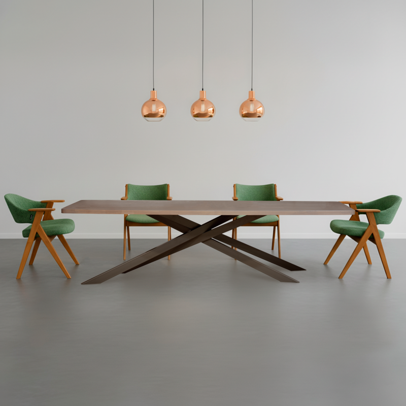 Обеденный стол Enorme